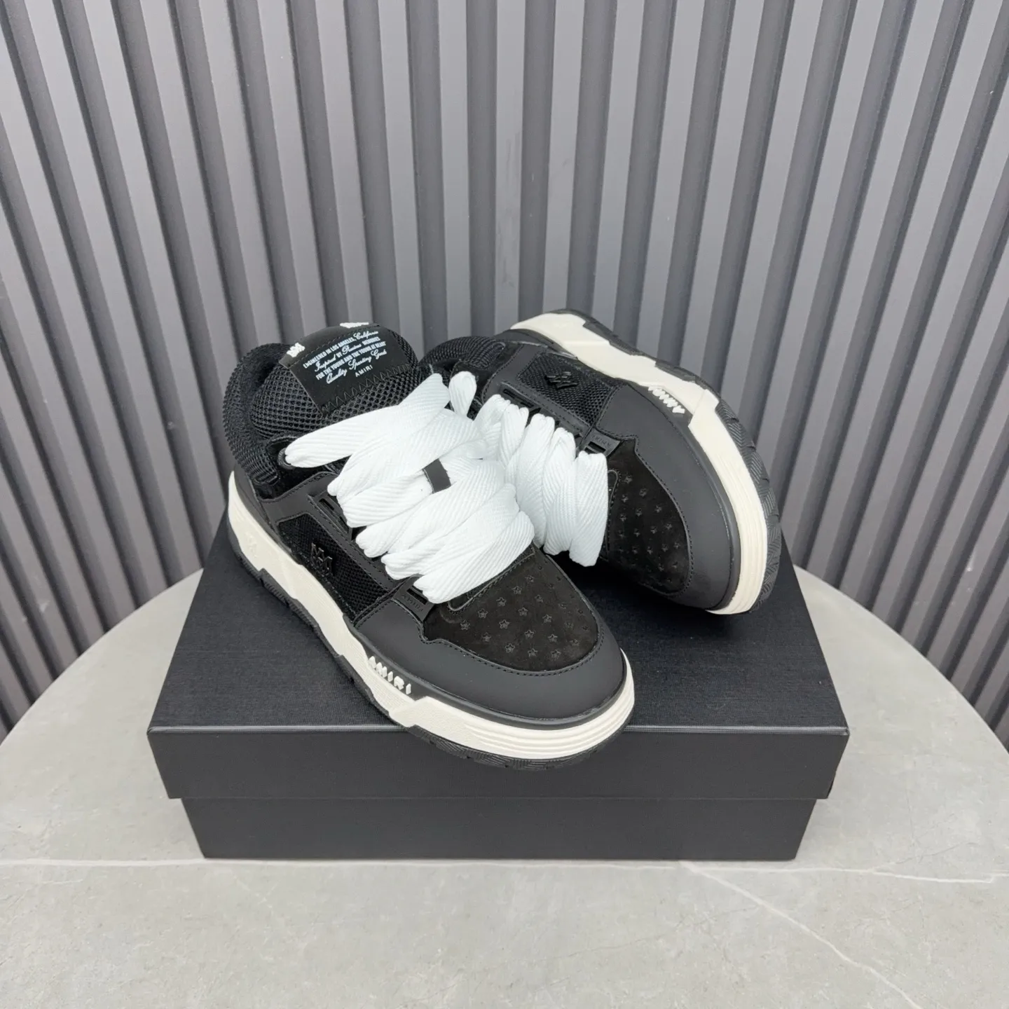 Men's shoes 💰660💰 AMIRI AMIRI trendy brand hot sale 🔥 Available all year round, couples 💑 Official website synchronization Imported fabrics 1⃣️ vs 1⃣️ replica, original factory special original sole, 35-45 (45. non-refundable)